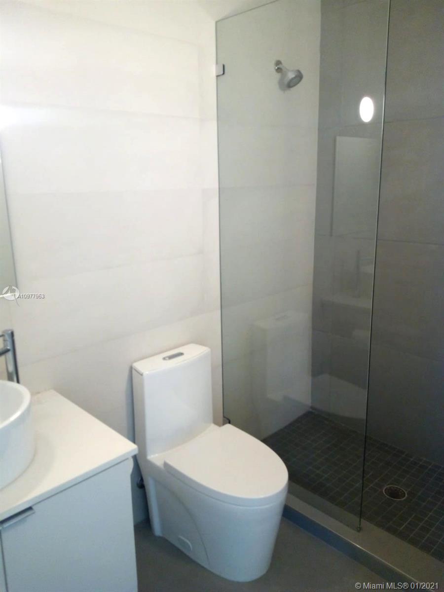 RIO VISTA C J HECTORS RES - Residential