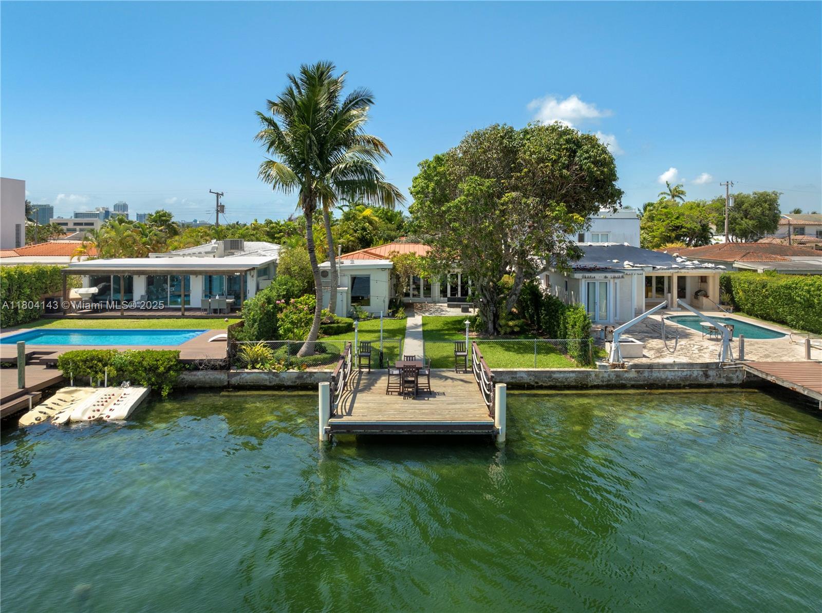BISCAYNE BEACH-2ND ADDN - Residential