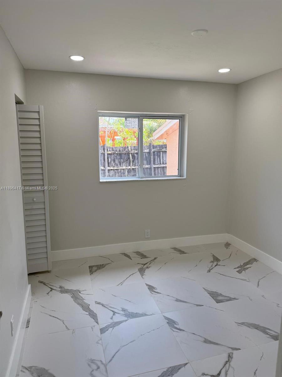 DILLARD PARK ESTATES 1ST - Residential Lease