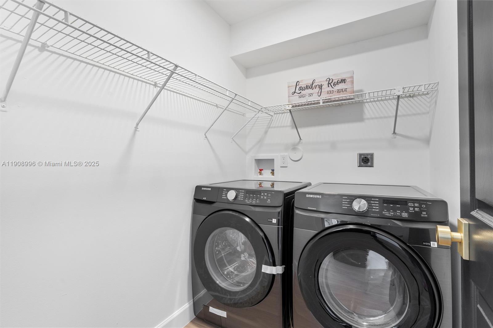 PHEASANT WALK SEC 7 - Residential