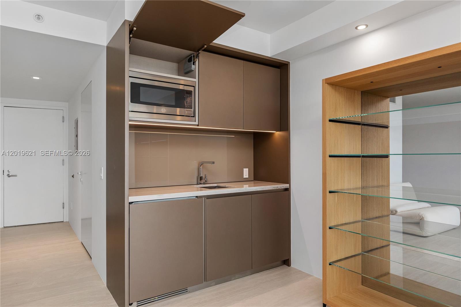 18975 COLLINS CONDO - Residential