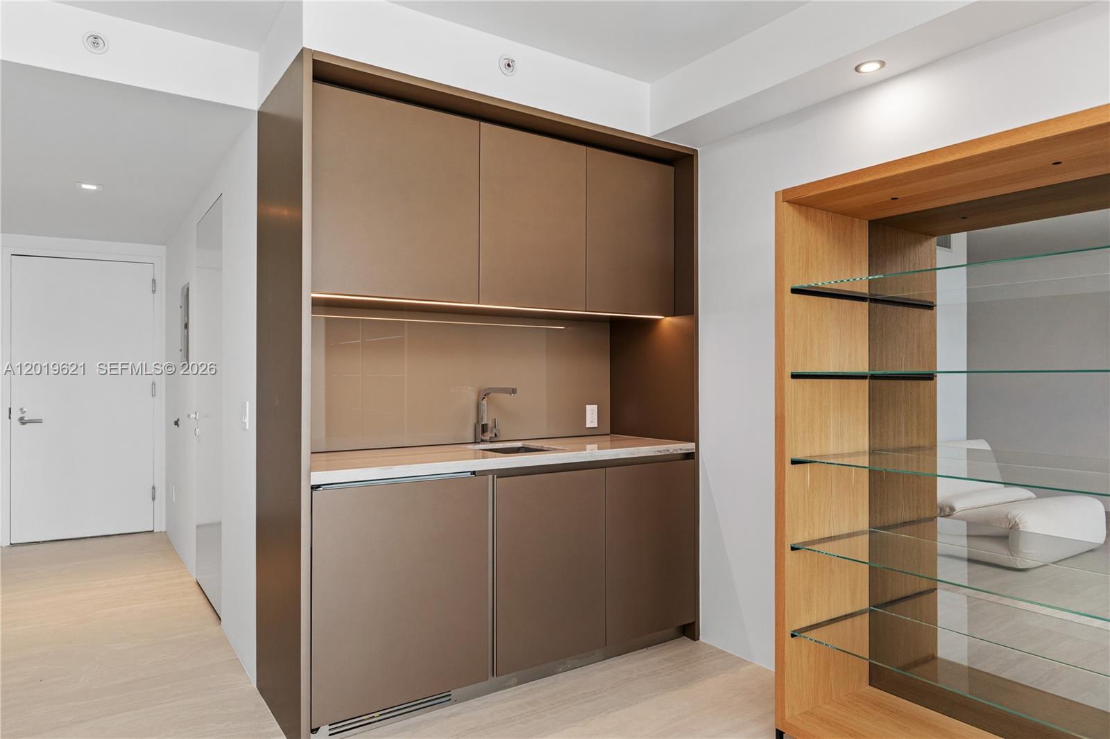 18975 COLLINS CONDO - Residential