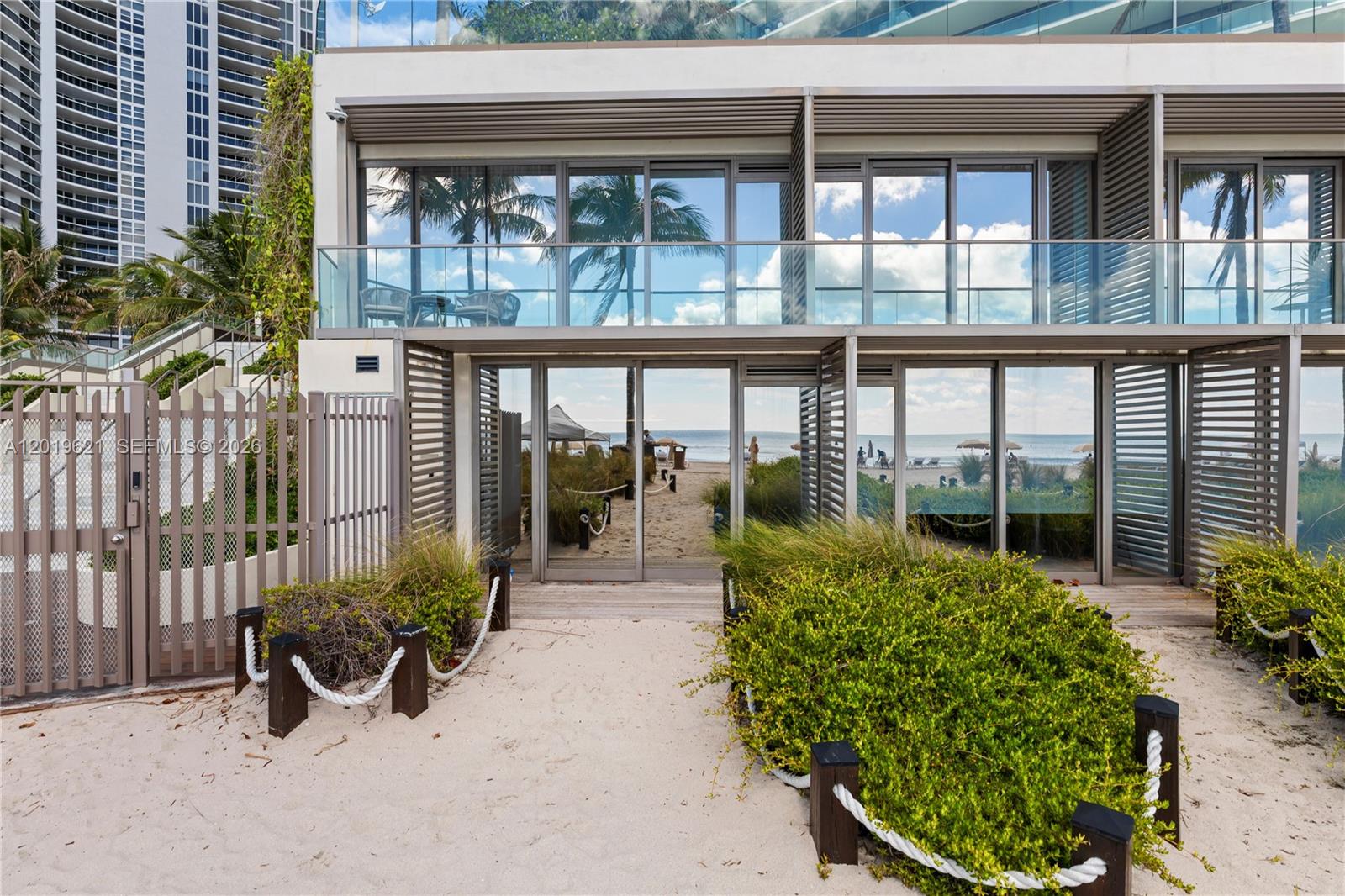 18975 COLLINS CONDO - Residential