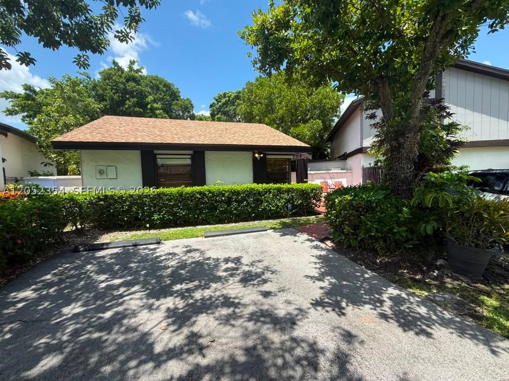 1470 Flamingo Ct