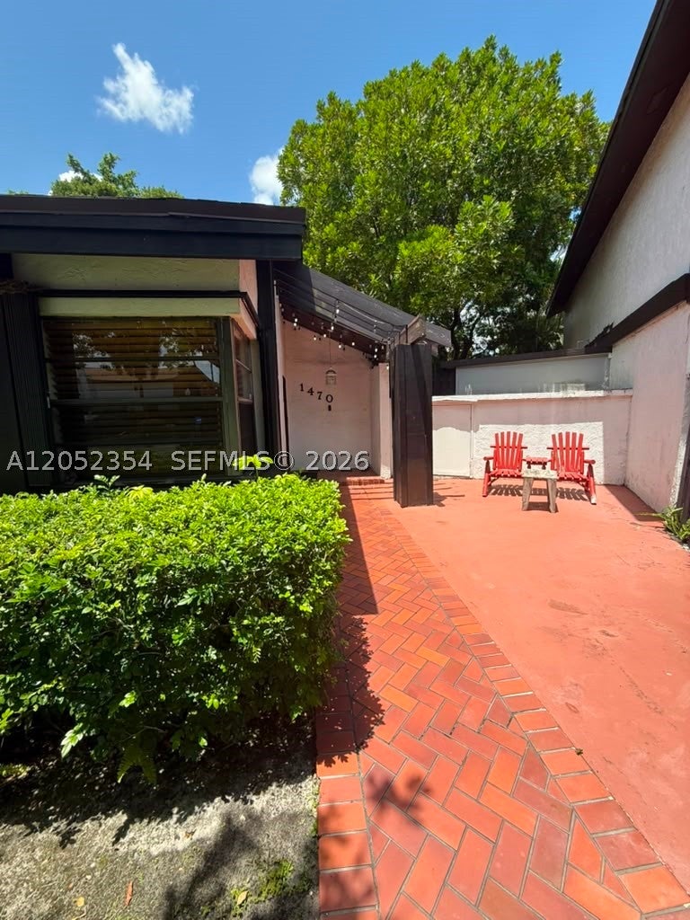 1470 Flamingo Ct