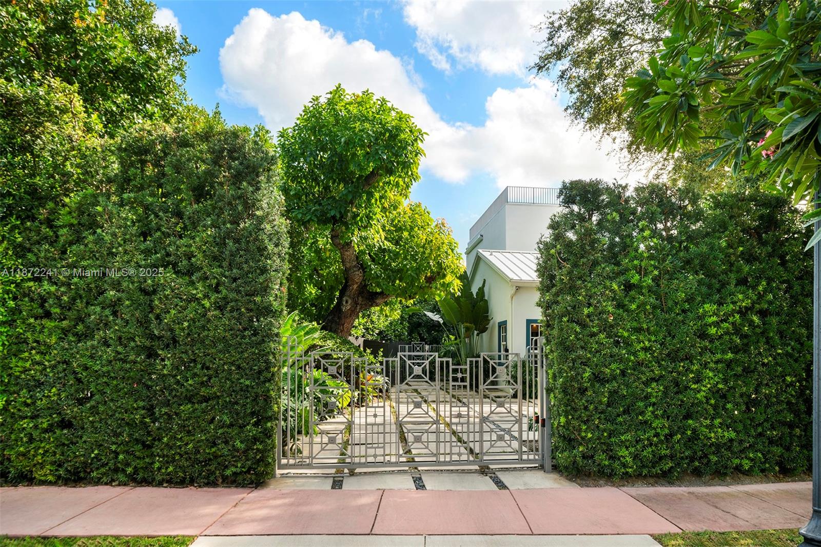 RIVO ALTO AMD - Residential Lease