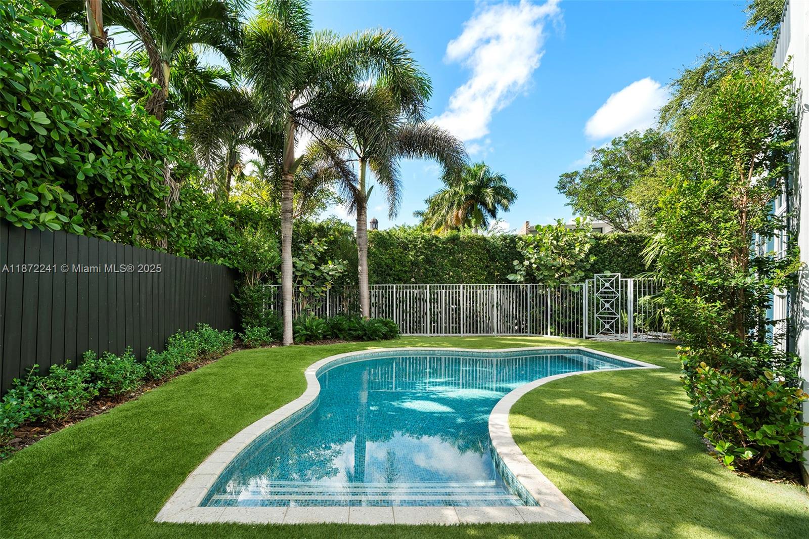 RIVO ALTO AMD - Residential Lease