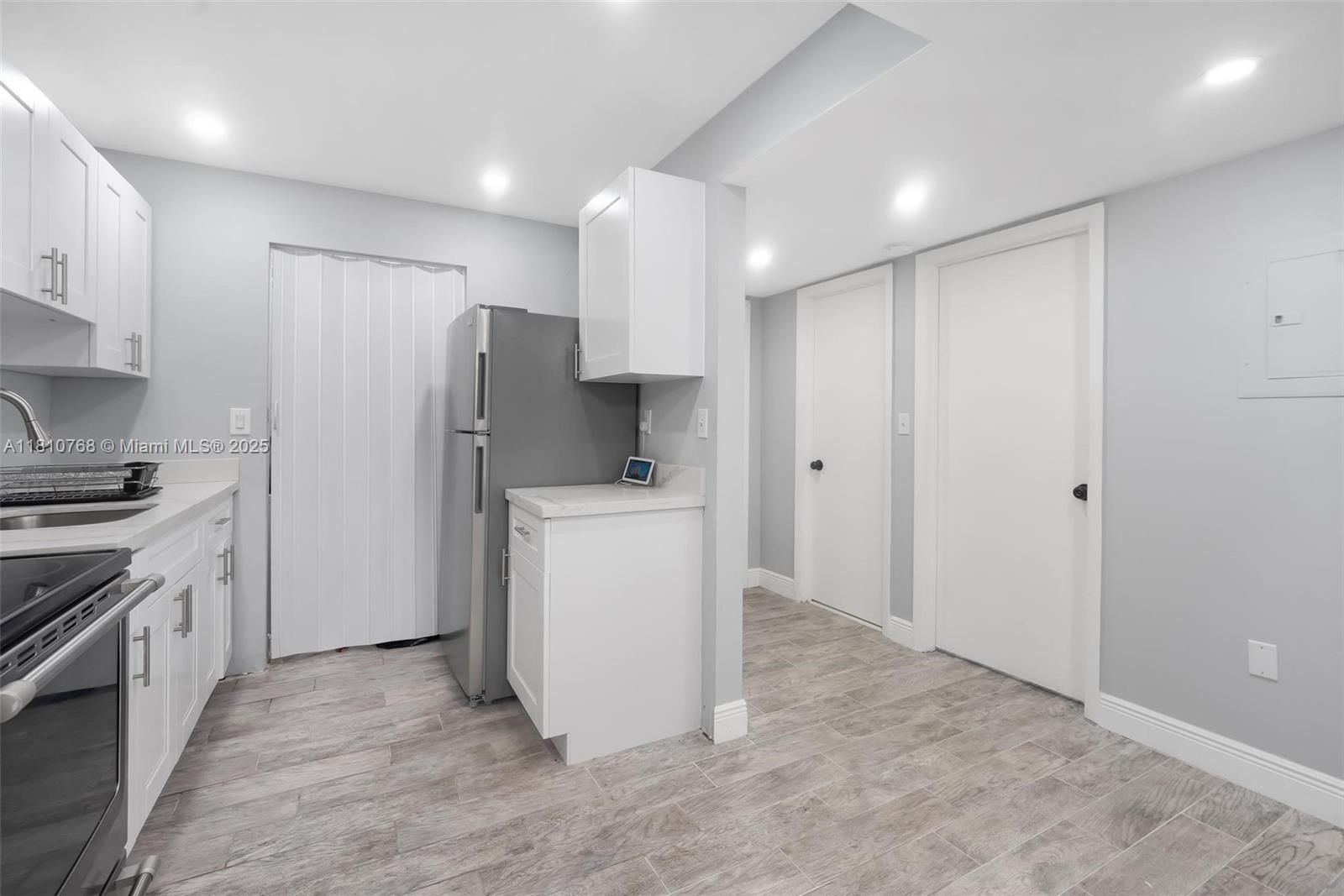 CARMEL LAKES CONDO NO 1 - Residential