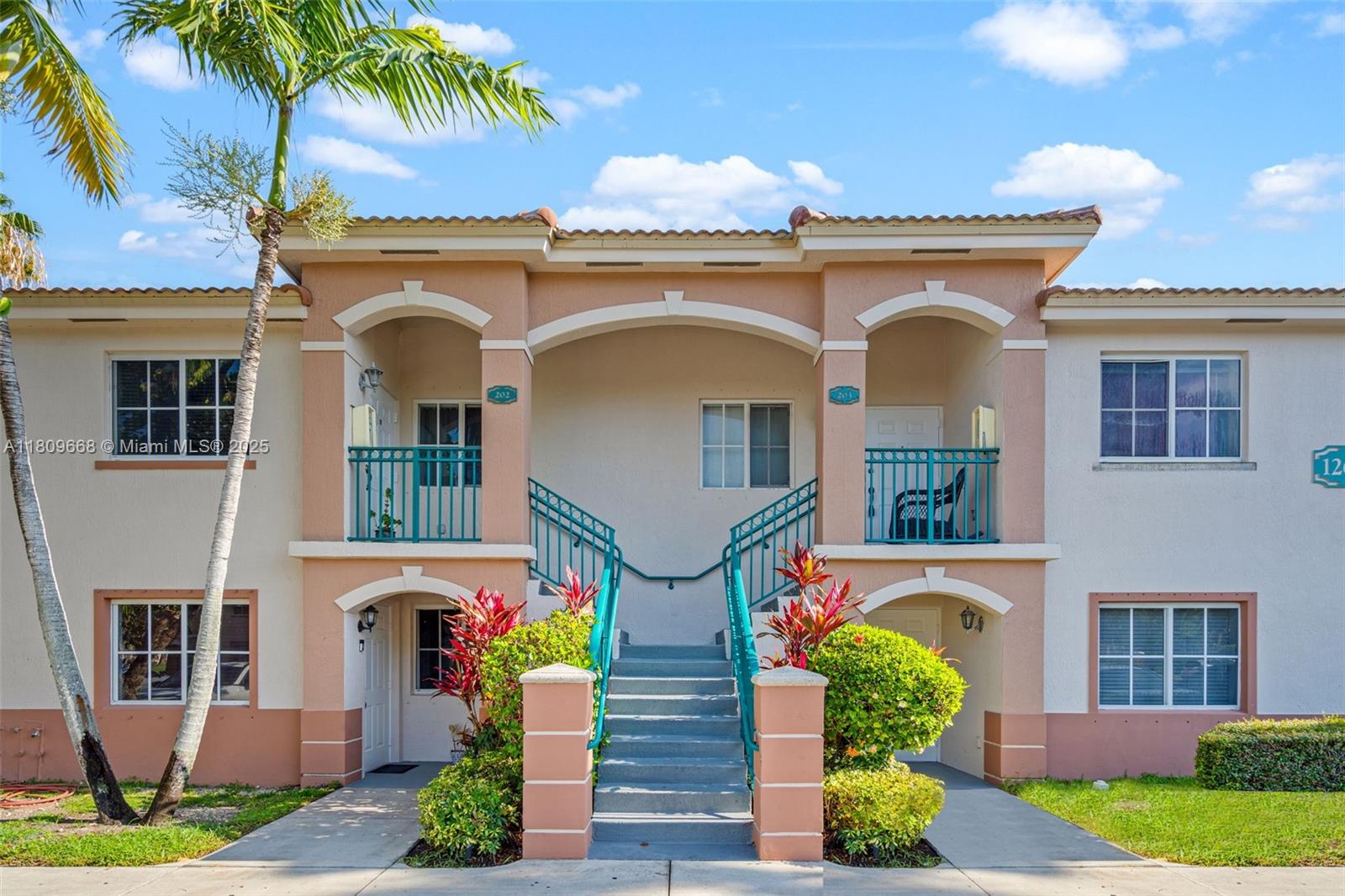 Rental Property at 1261 Se 29th St 103-25, Homestead, Miami-Dade County, Florida - Bedrooms: 2 
Bathrooms: 2  - $1,800 MO.