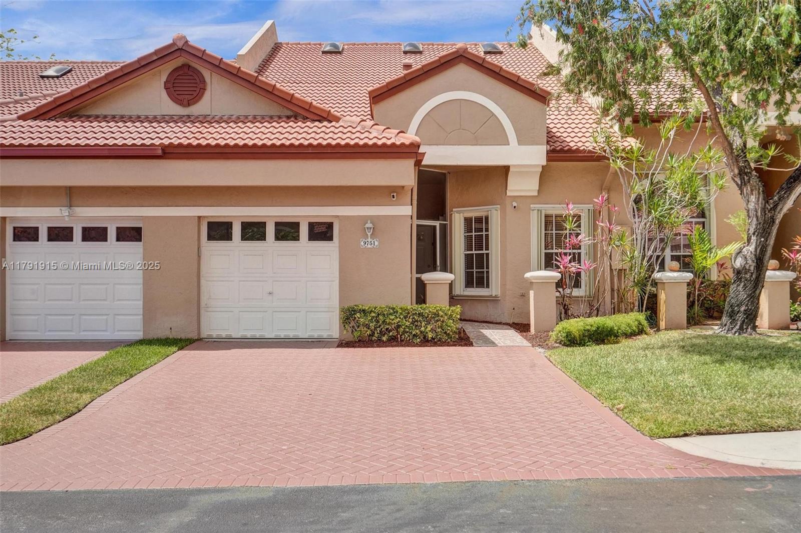 9751 Malvern Dr, Tamarac, Broward County, Florida - 2 Bedrooms  
2 Bathrooms - 
