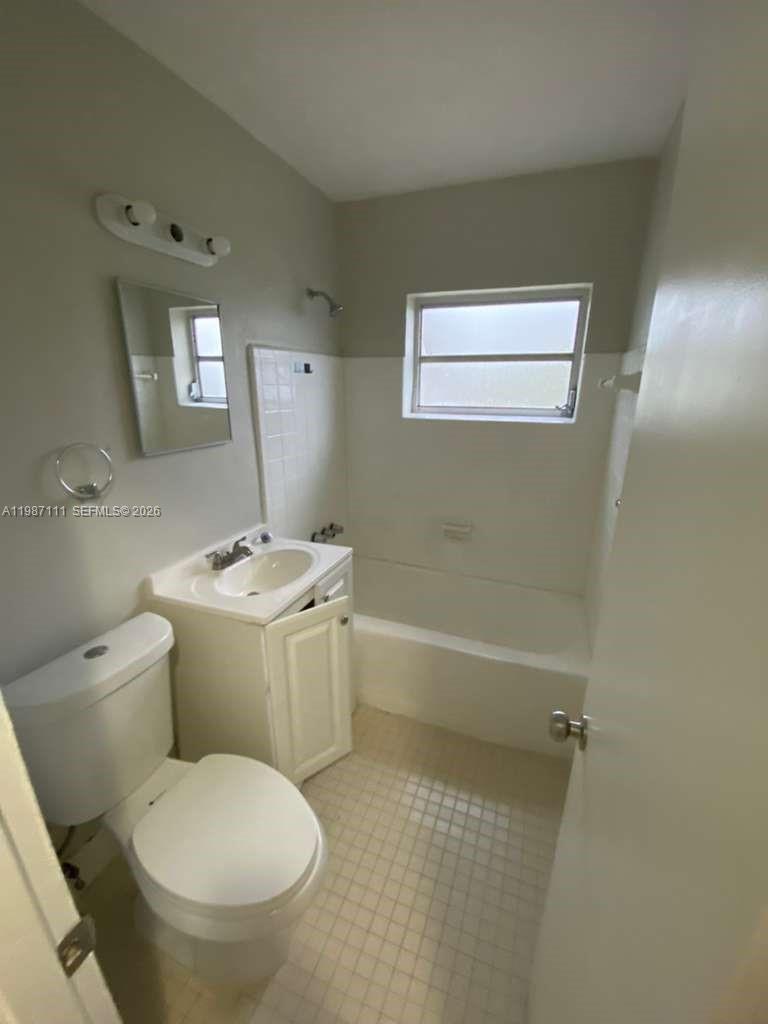 CUTLER RIDGE SEC 3 - Residential Lease