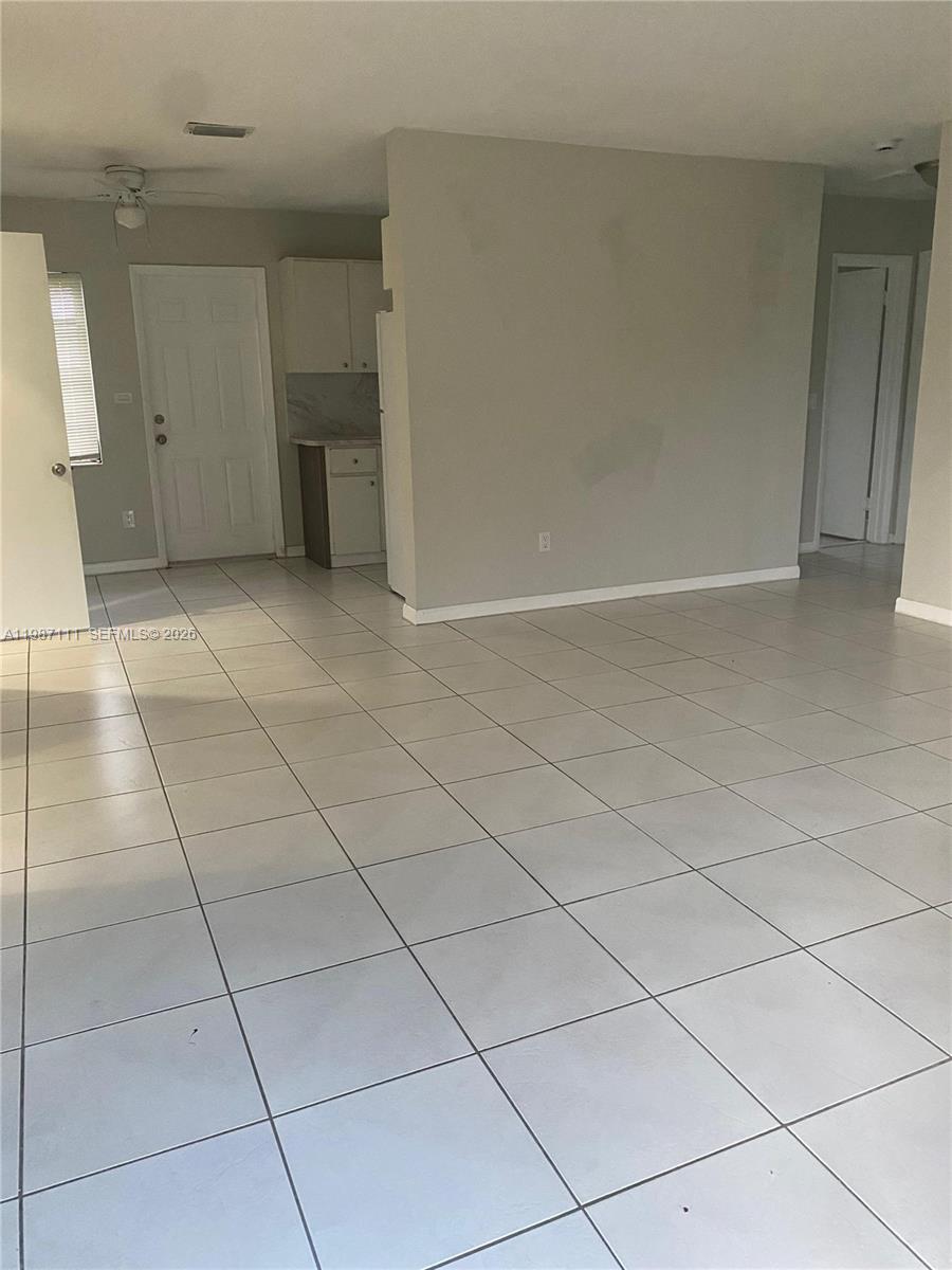 CUTLER RIDGE SEC 3 - Residential Lease