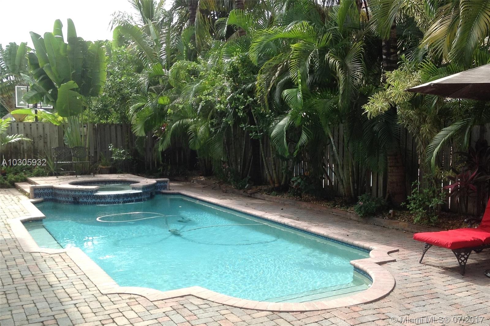 DORAL ISLES VENETIA - Residential Lease