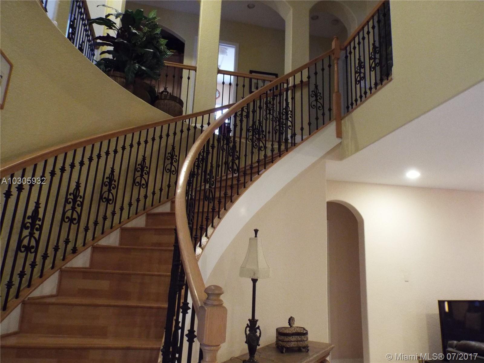 DORAL ISLES VENETIA - Residential Lease