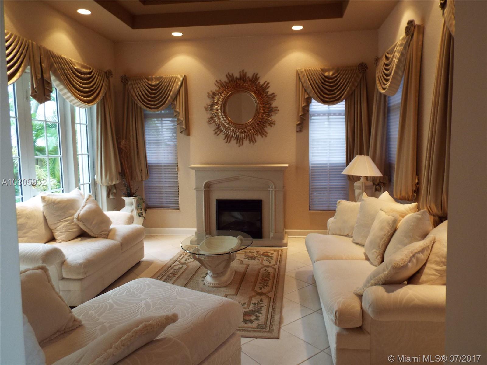 DORAL ISLES VENETIA - Residential Lease