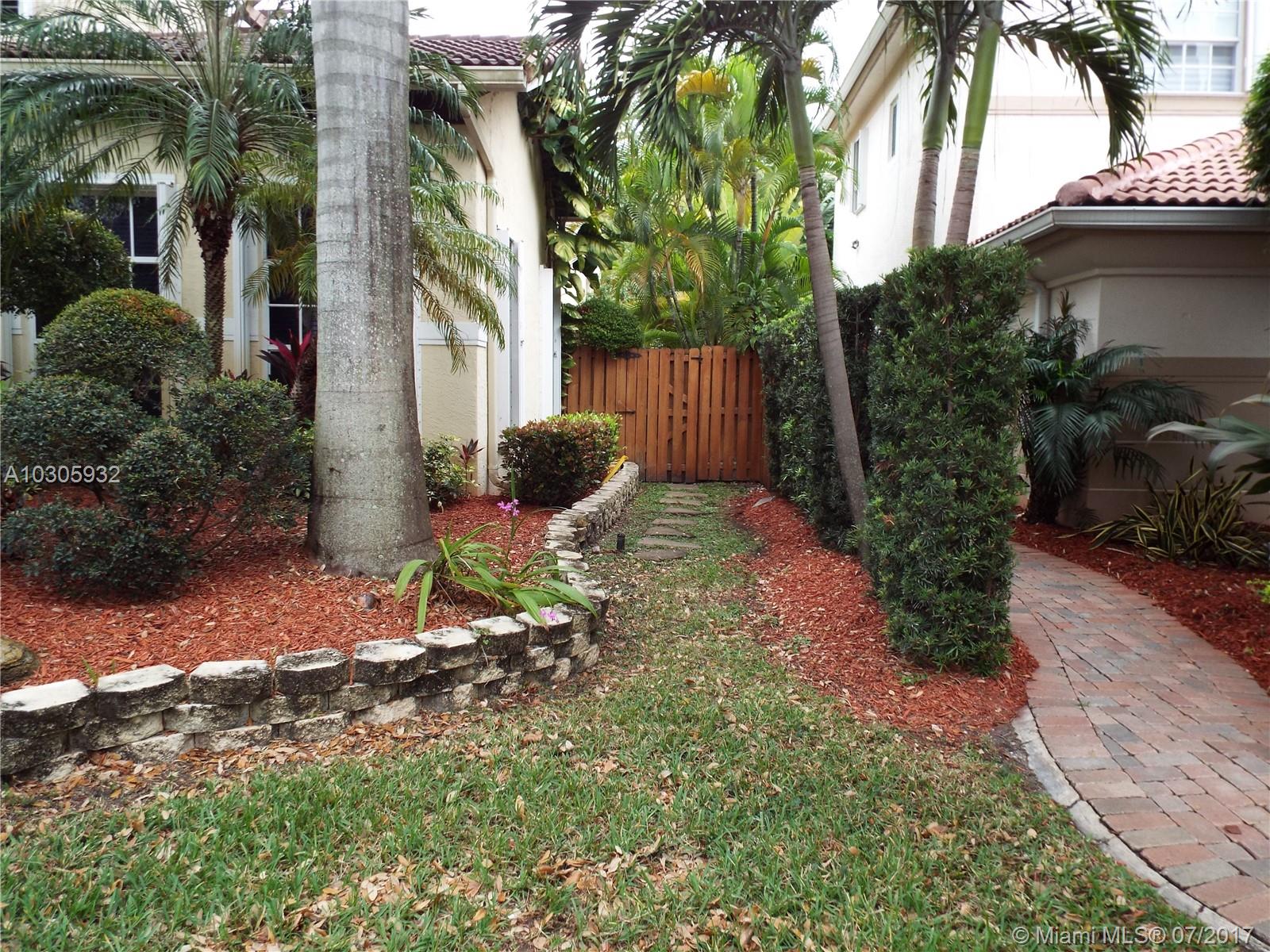 DORAL ISLES VENETIA - Residential Lease