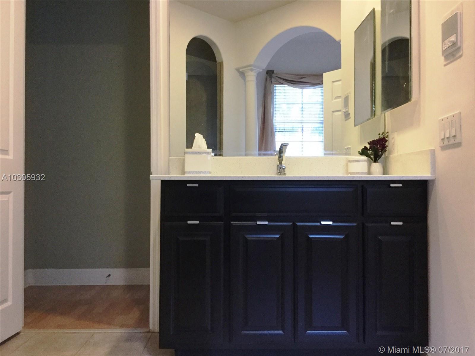 DORAL ISLES VENETIA - Residential Lease