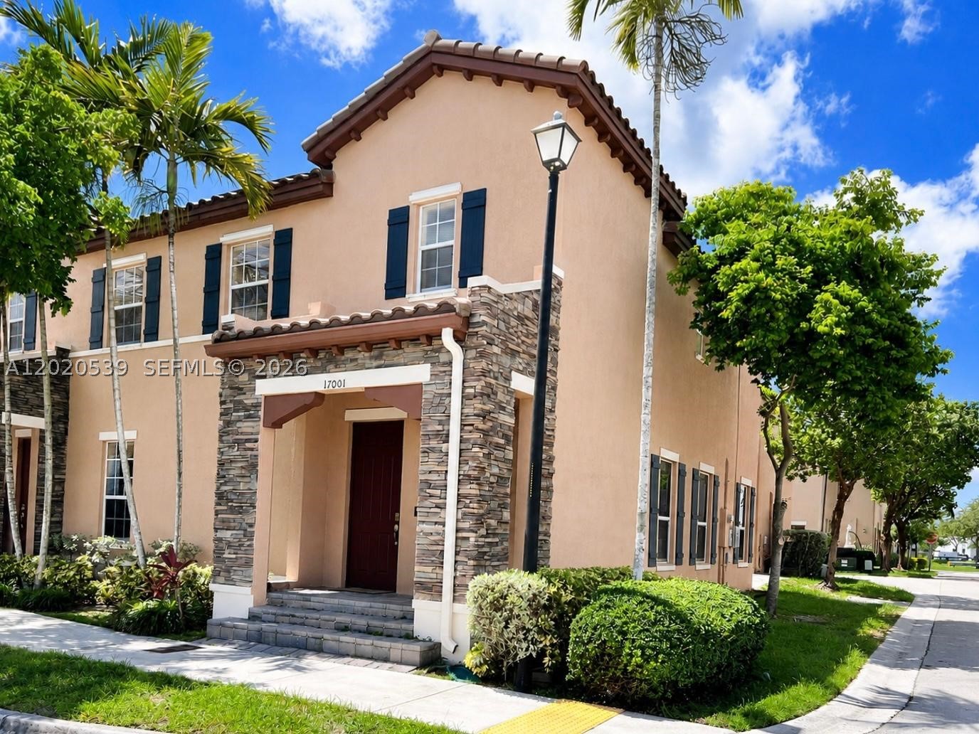 17001 SW 96th St - Image 1