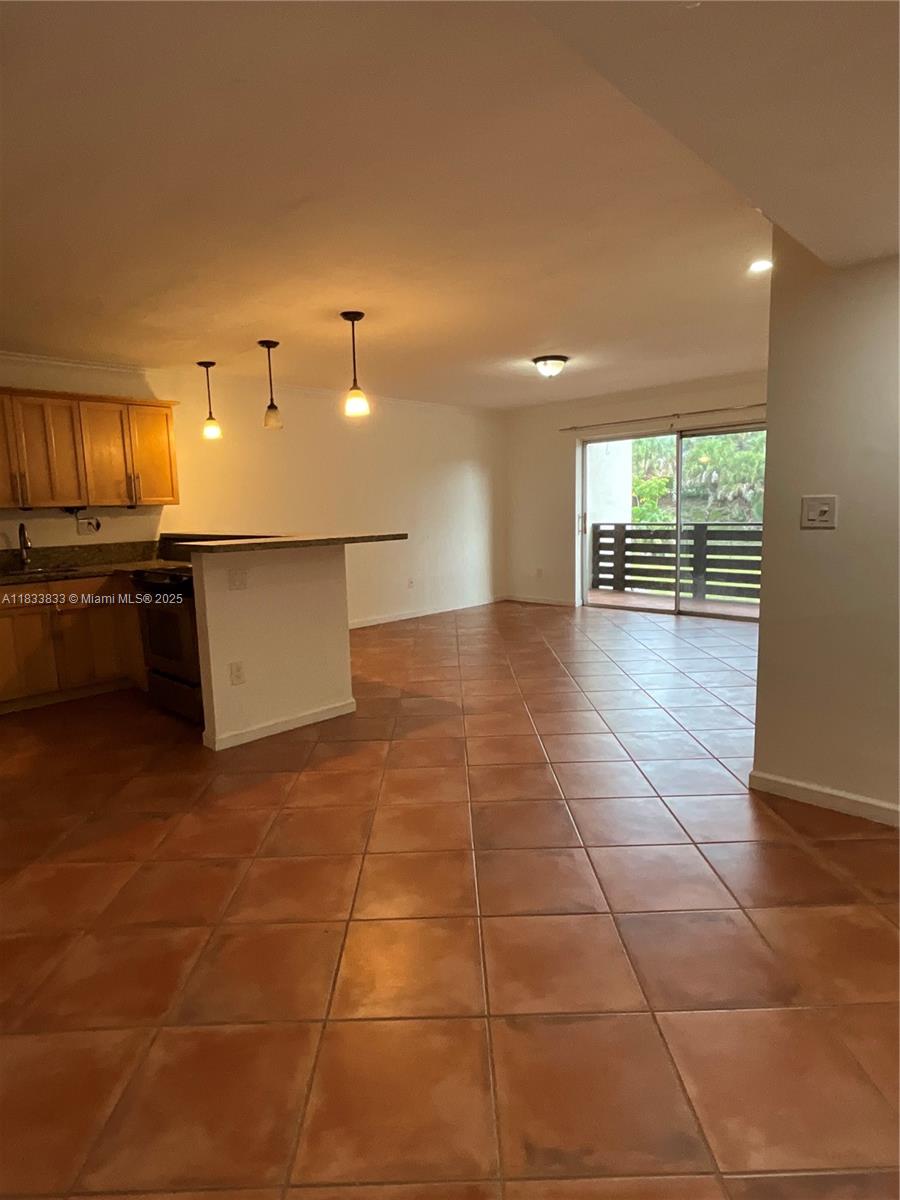 7487 SW 82nd St C201