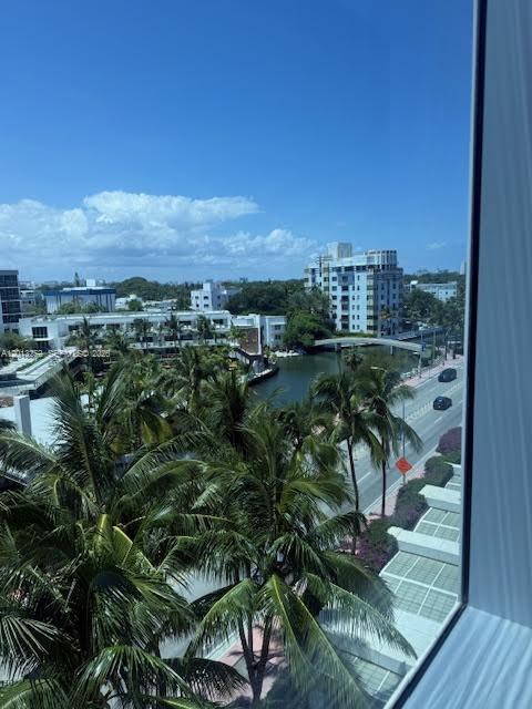RONEY PALACE CONDO - Residential Lease