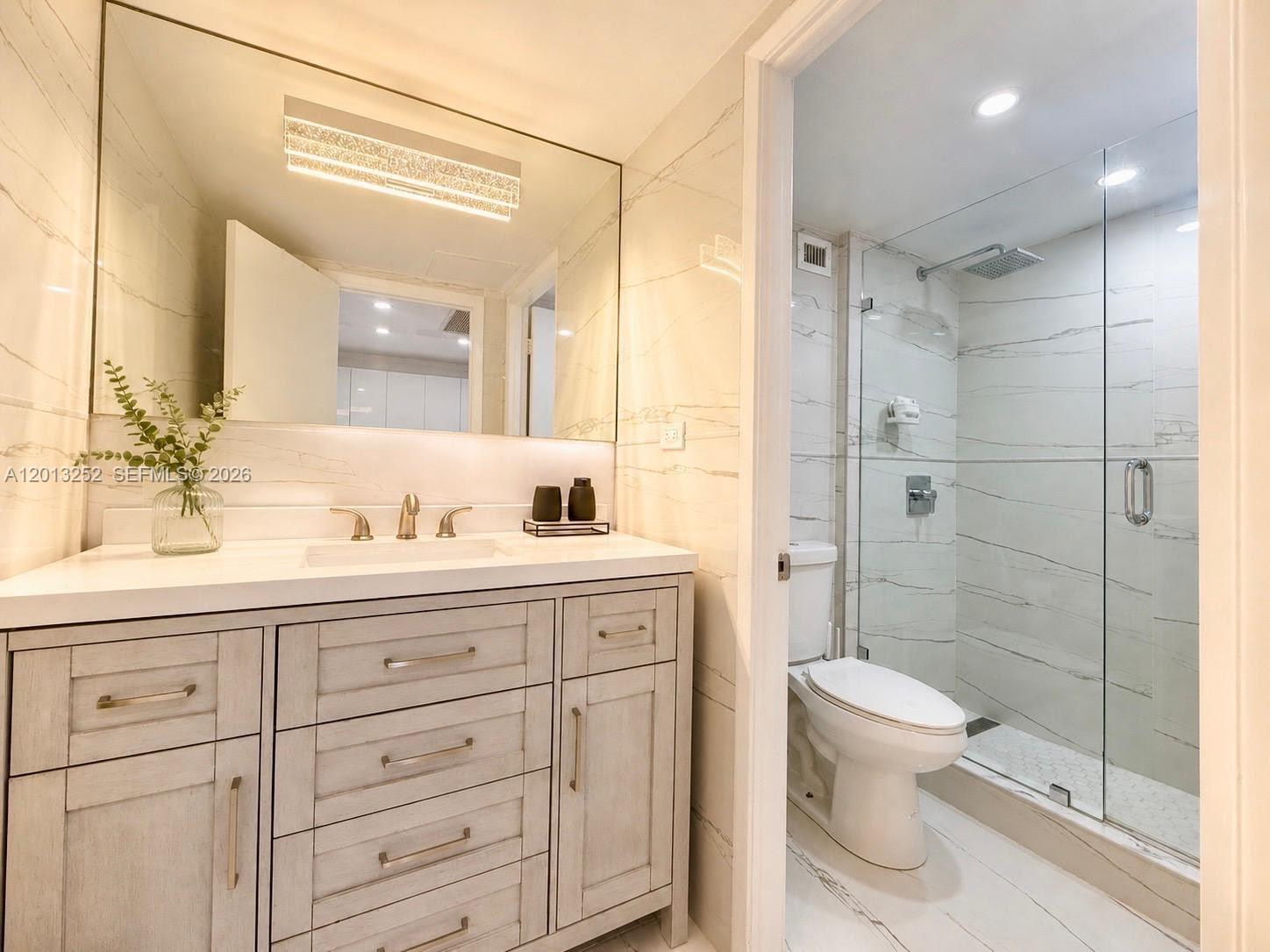 RONEY PALACE CONDO - Residential Lease