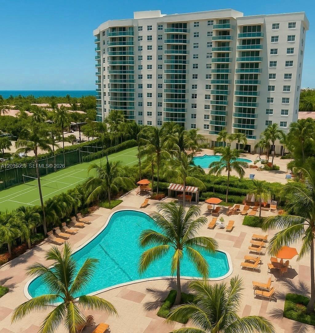 OCEANVIEW BUILDING B COND - Residential Lease