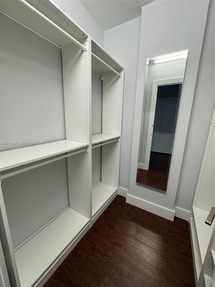 OCEANVIEW BUILDING B COND - Residential Lease