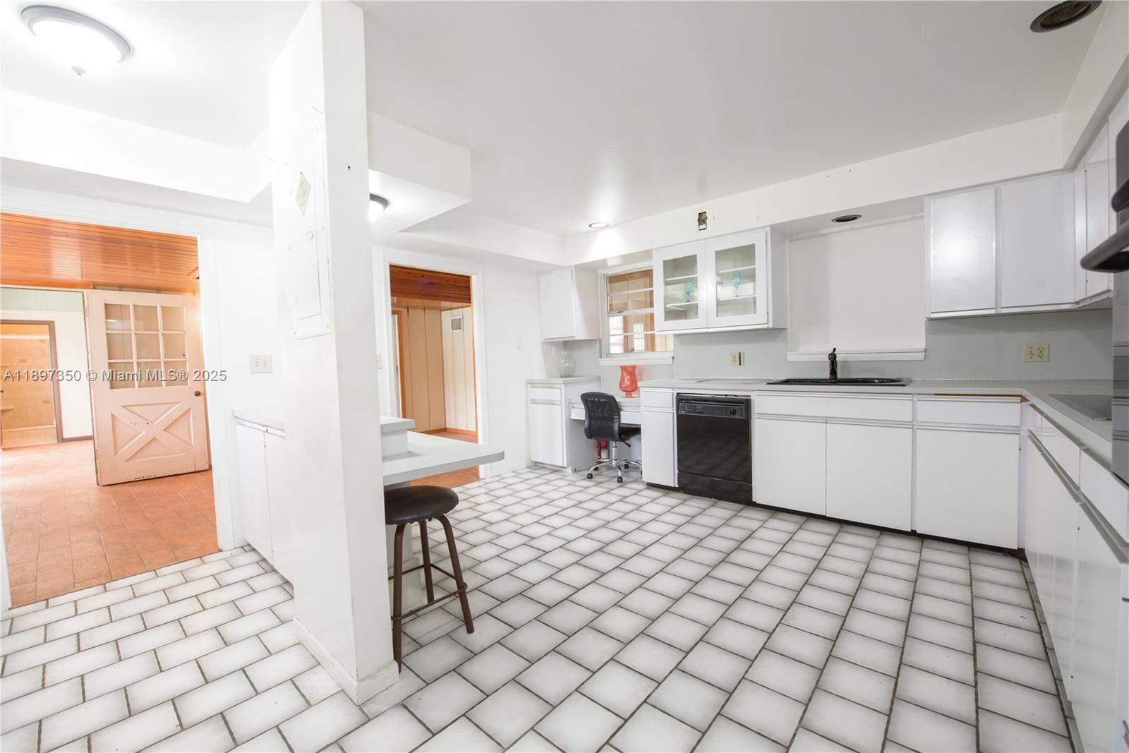 Redland - Residential Lease