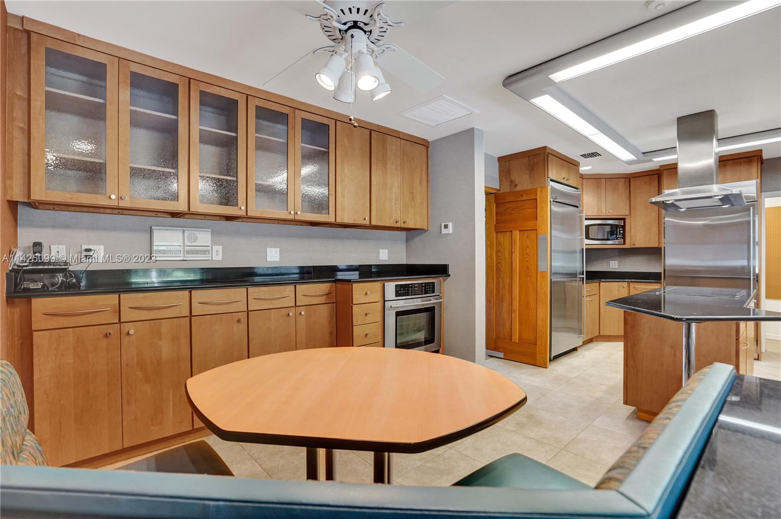 RIDGELINE ESTATES - Residential