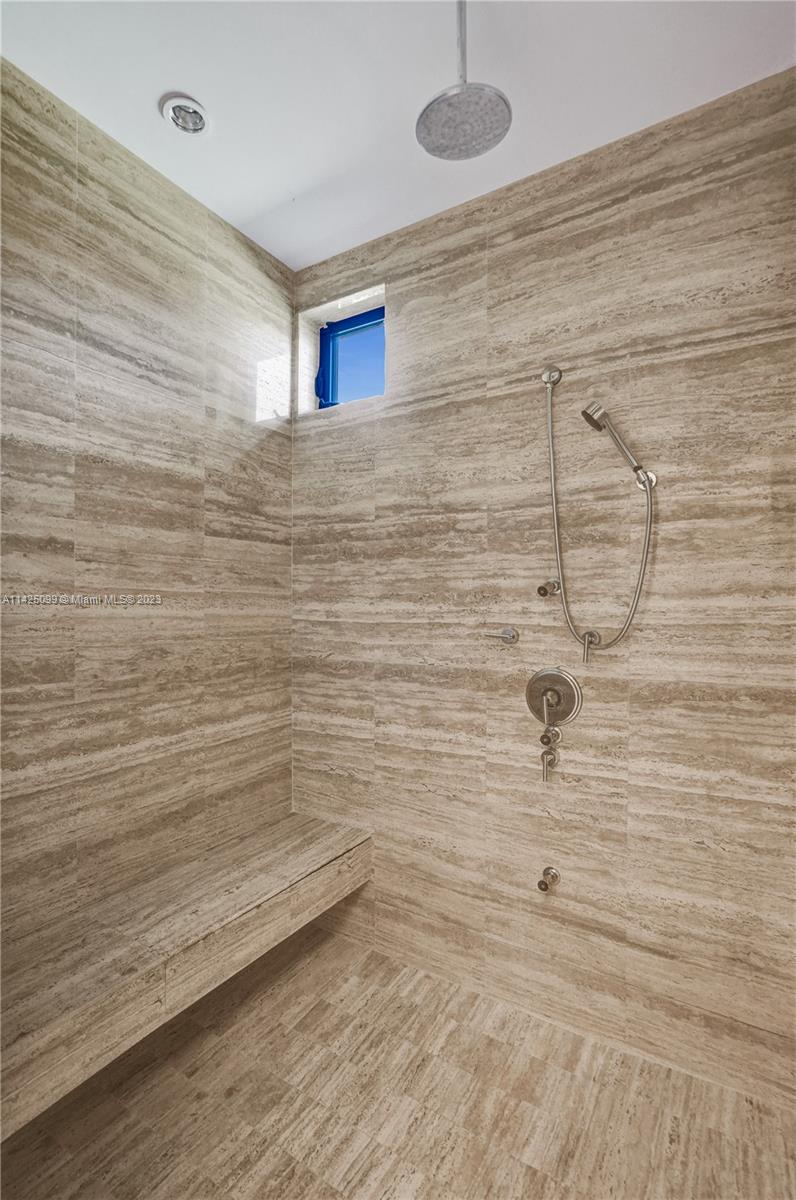 RIDGELINE ESTATES - Residential