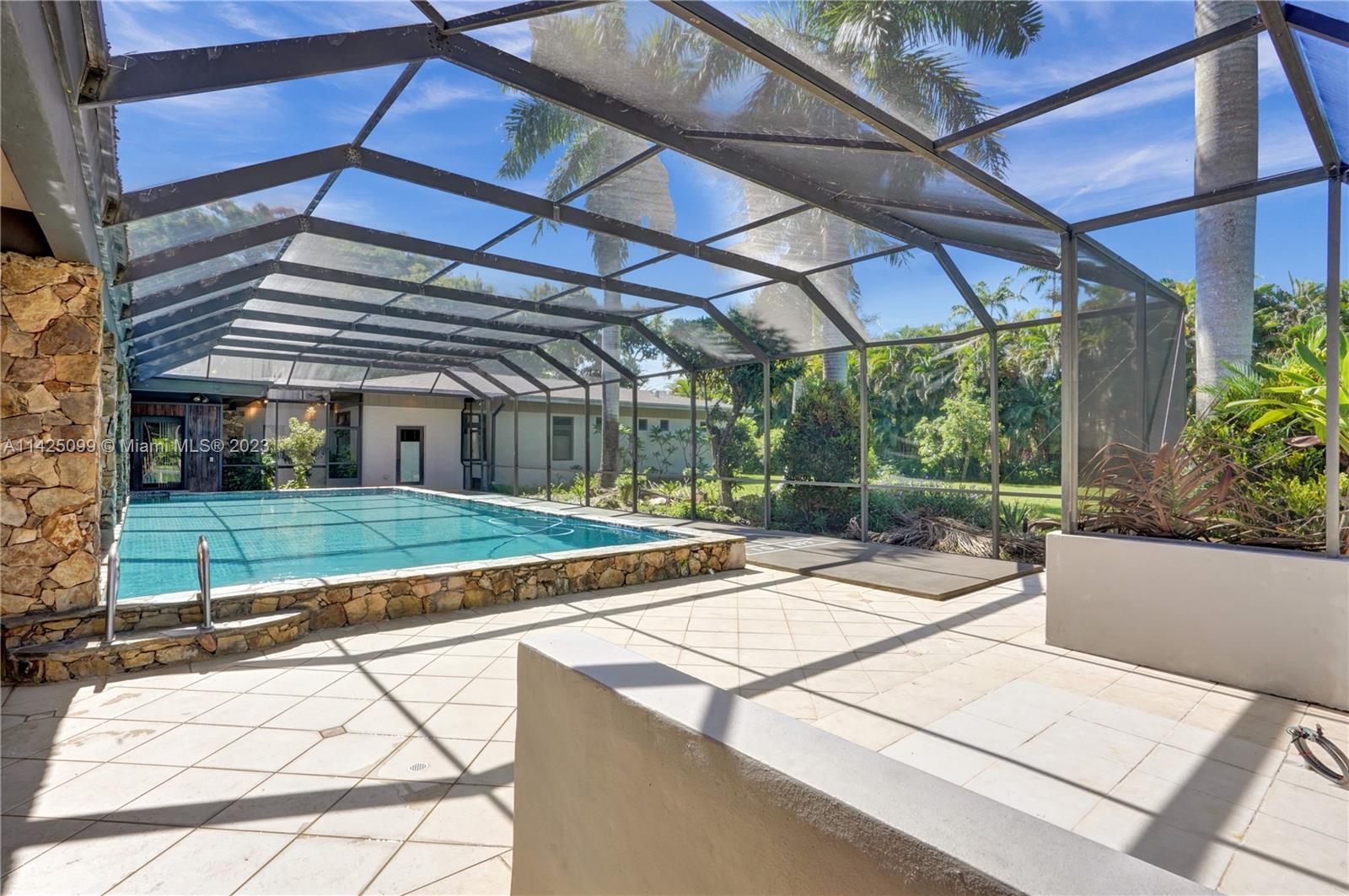 RIDGELINE ESTATES - Residential