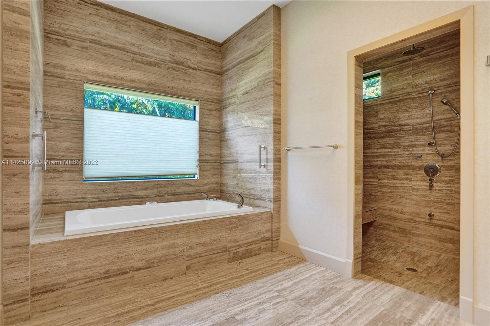 RIDGELINE ESTATES - Residential