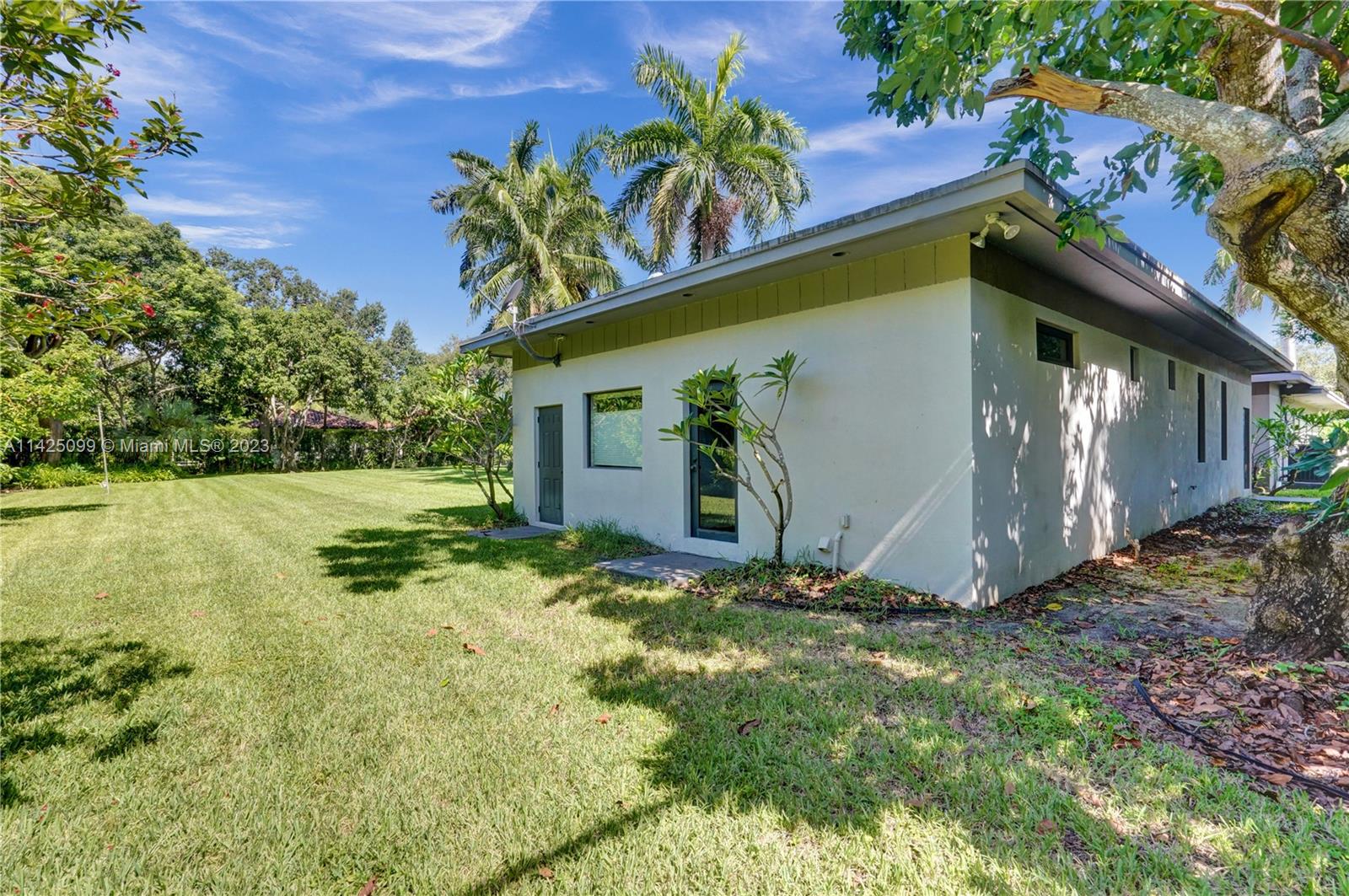 RIDGELINE ESTATES - Residential