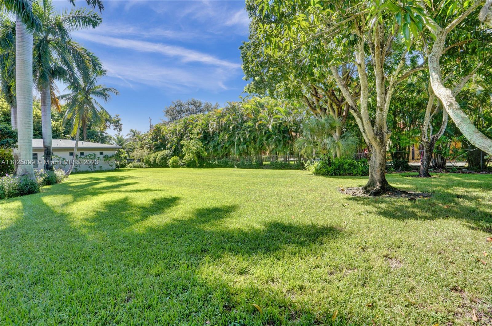 RIDGELINE ESTATES - Residential