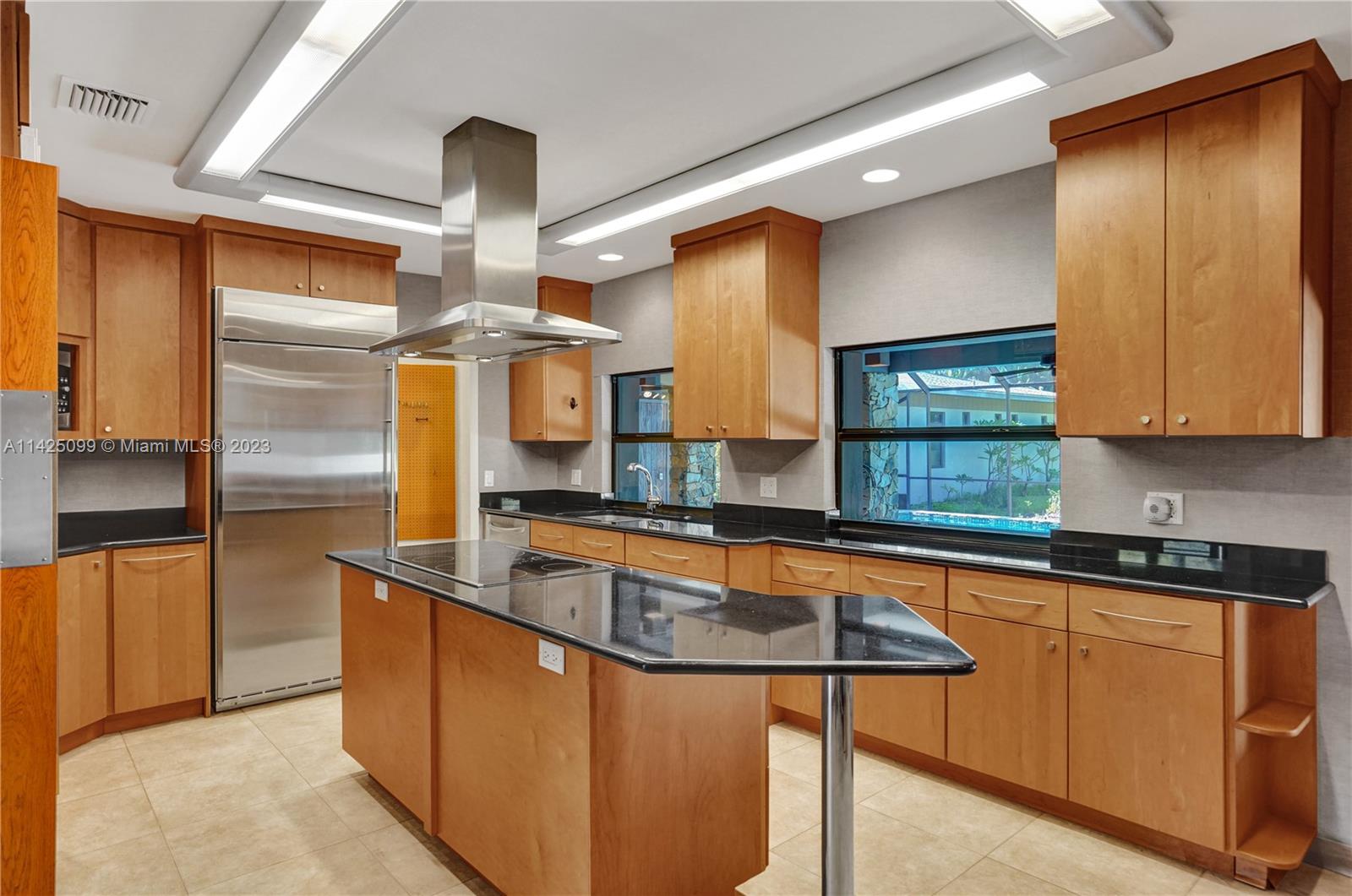 RIDGELINE ESTATES - Residential