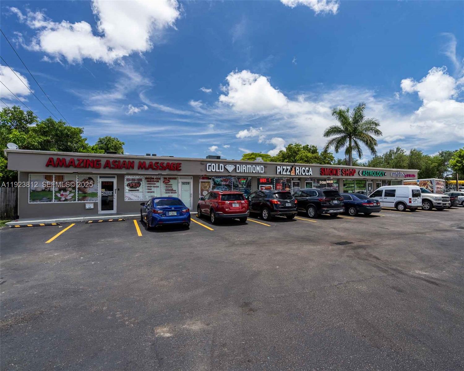 5228 S State Road 7 5228