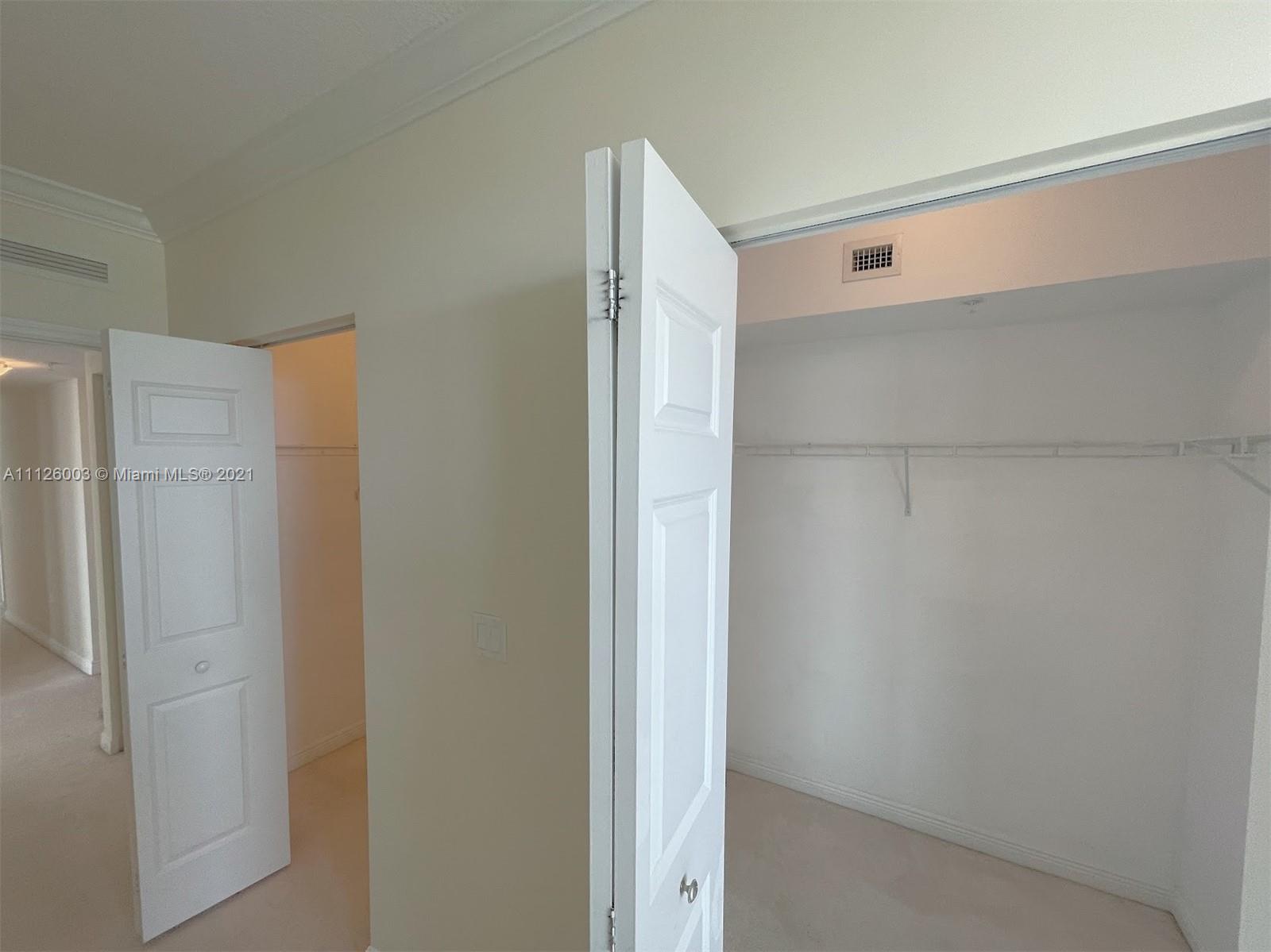 DUO CONDO WEST - Residential Lease