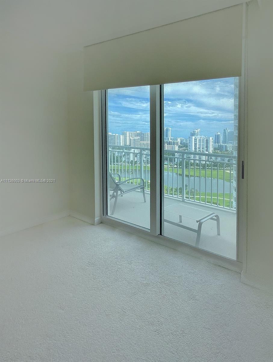 DUO CONDO WEST - Residential Lease