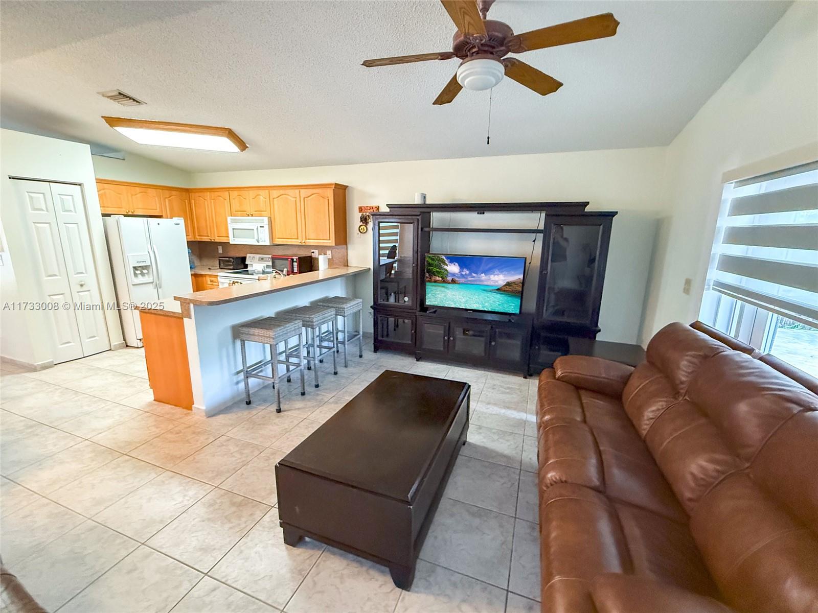WEITZER SERENA LAKES WEST - Residential