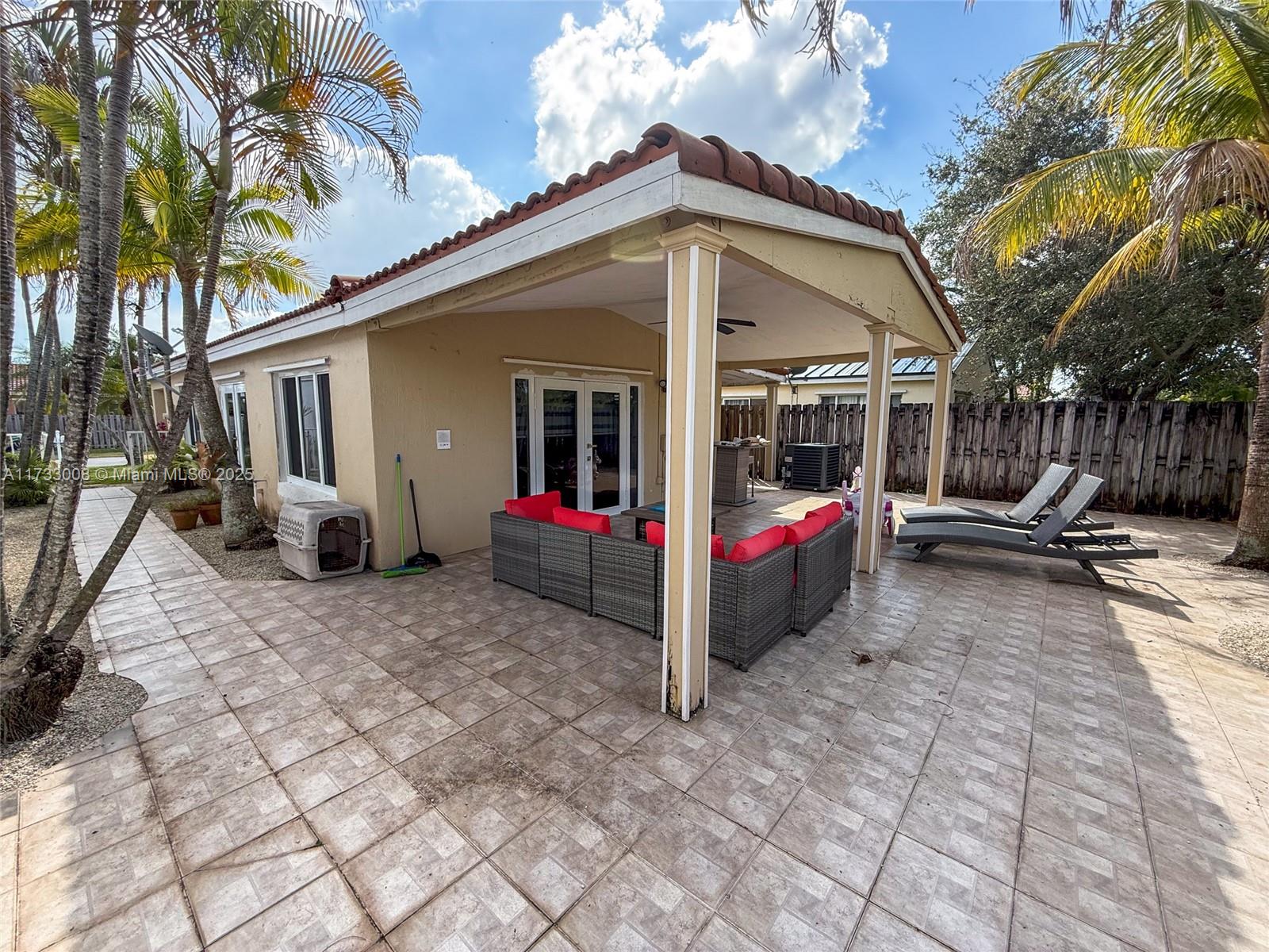 WEITZER SERENA LAKES WEST - Residential