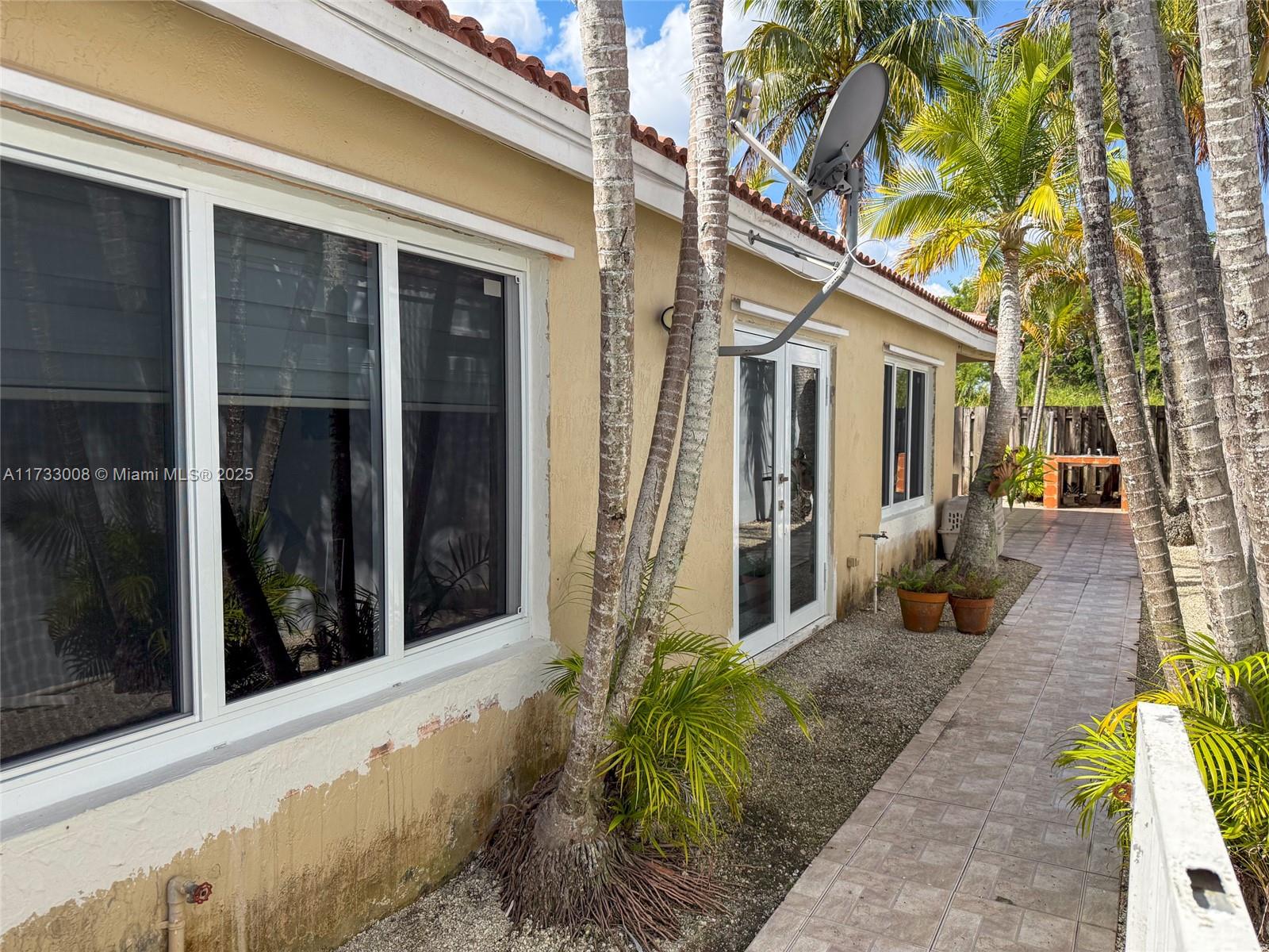 WEITZER SERENA LAKES WEST - Residential