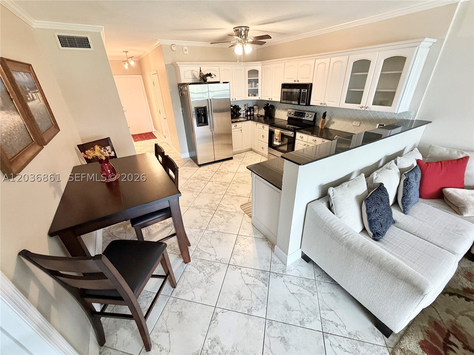 1000 SW 12th St
