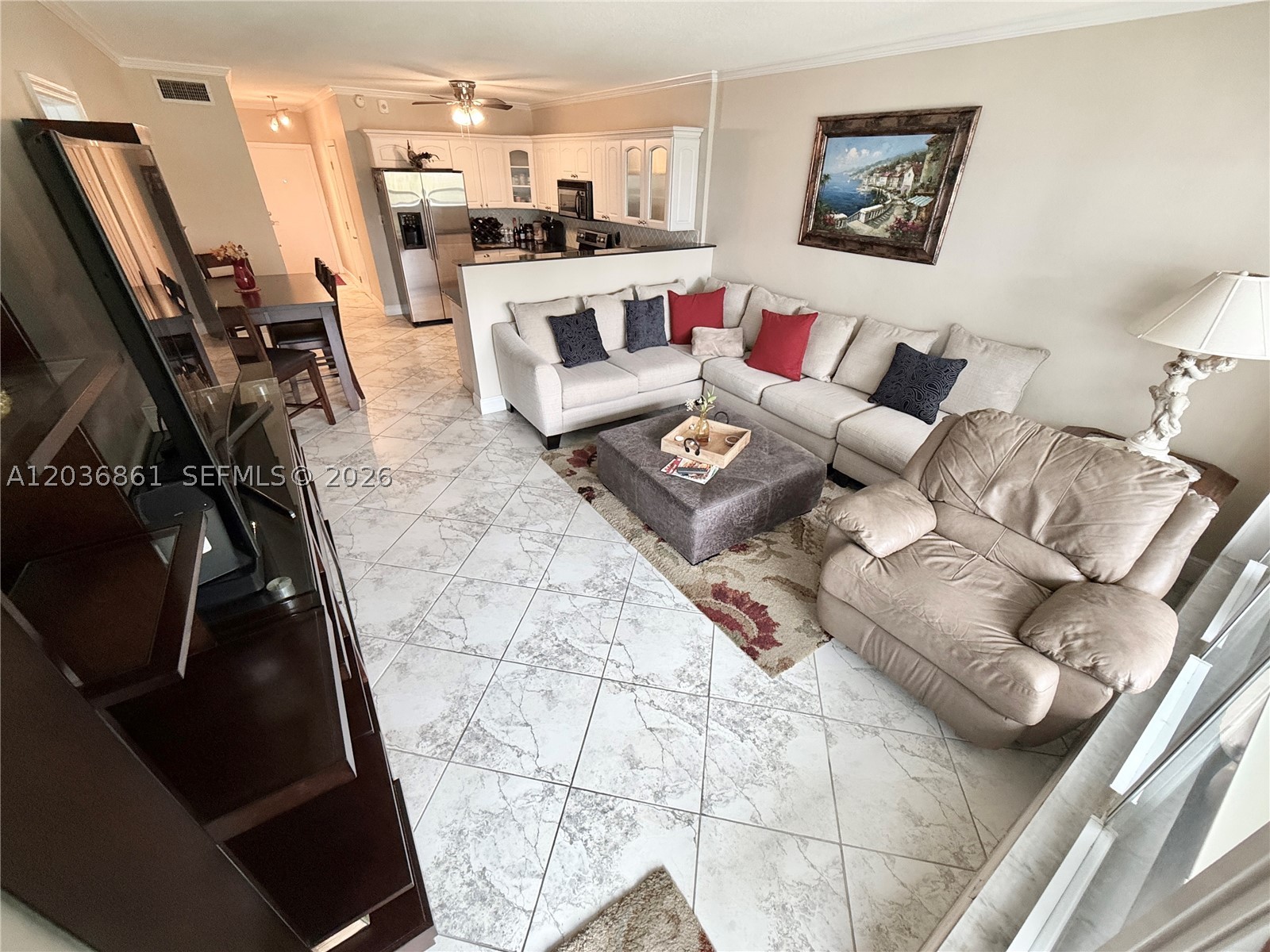 1000 SW 12th St 201