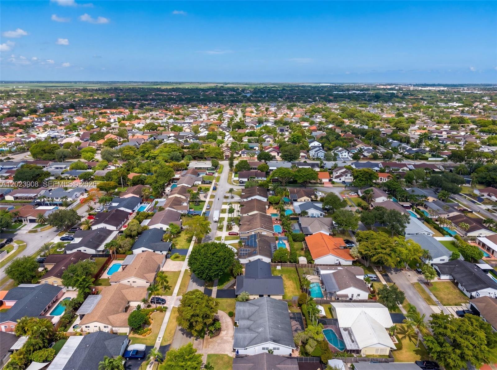 CARAVEL COUNTRY - Residential