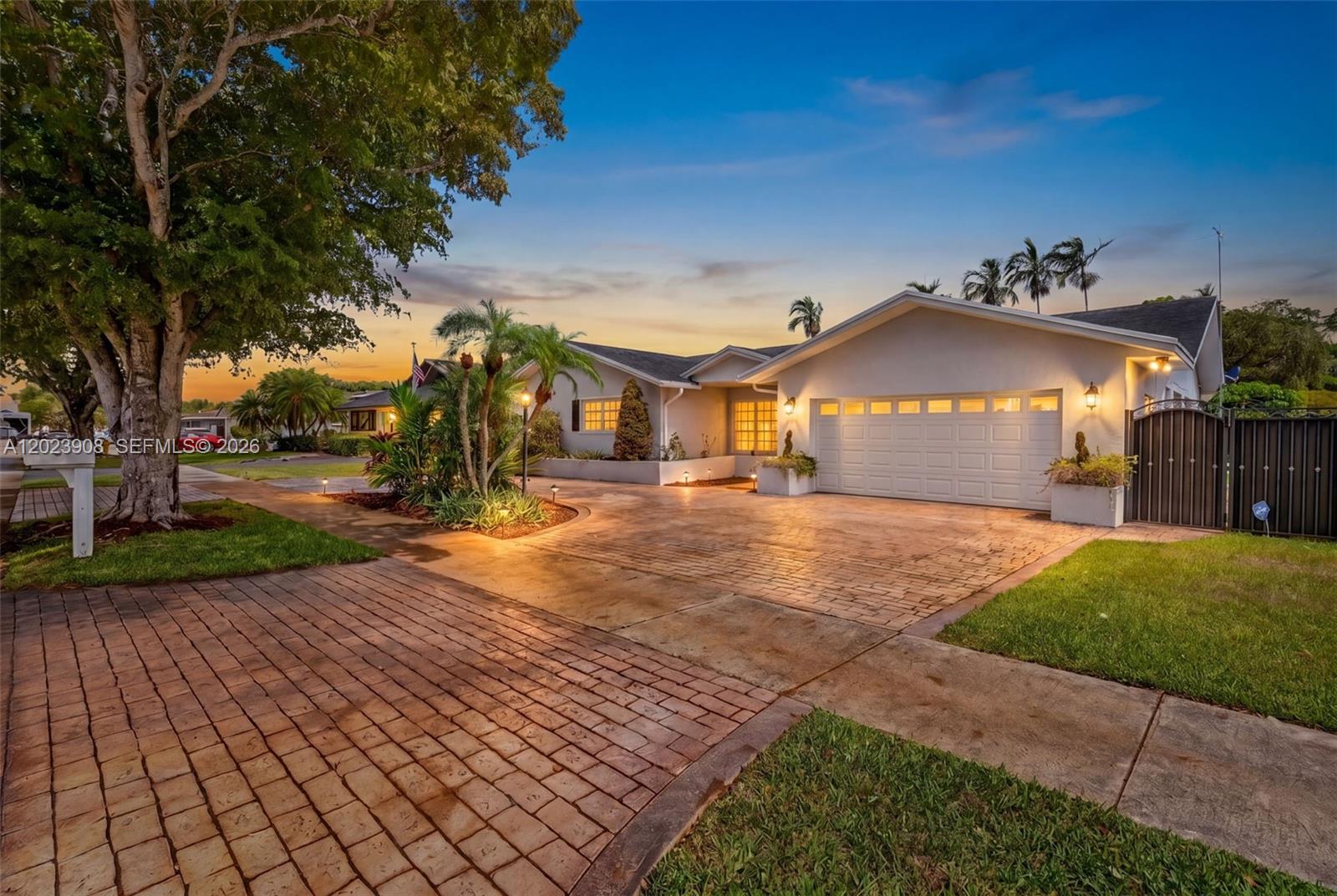 CARAVEL COUNTRY - Residential