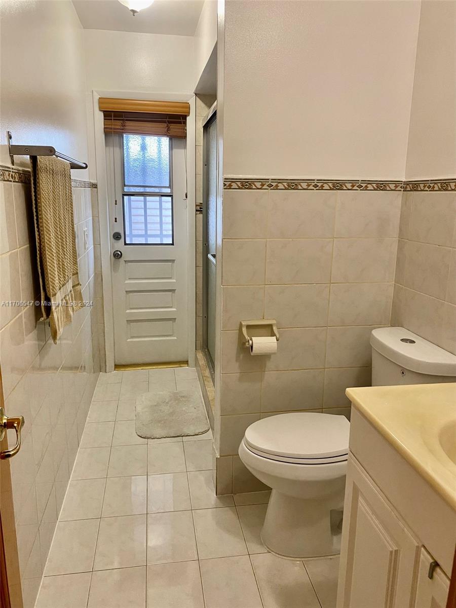 WEST GARDEN SUB 1ST ADDN - Residential
