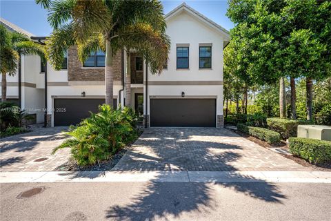 4538 S Aqua Bella Ln Dania Beach FL 33312