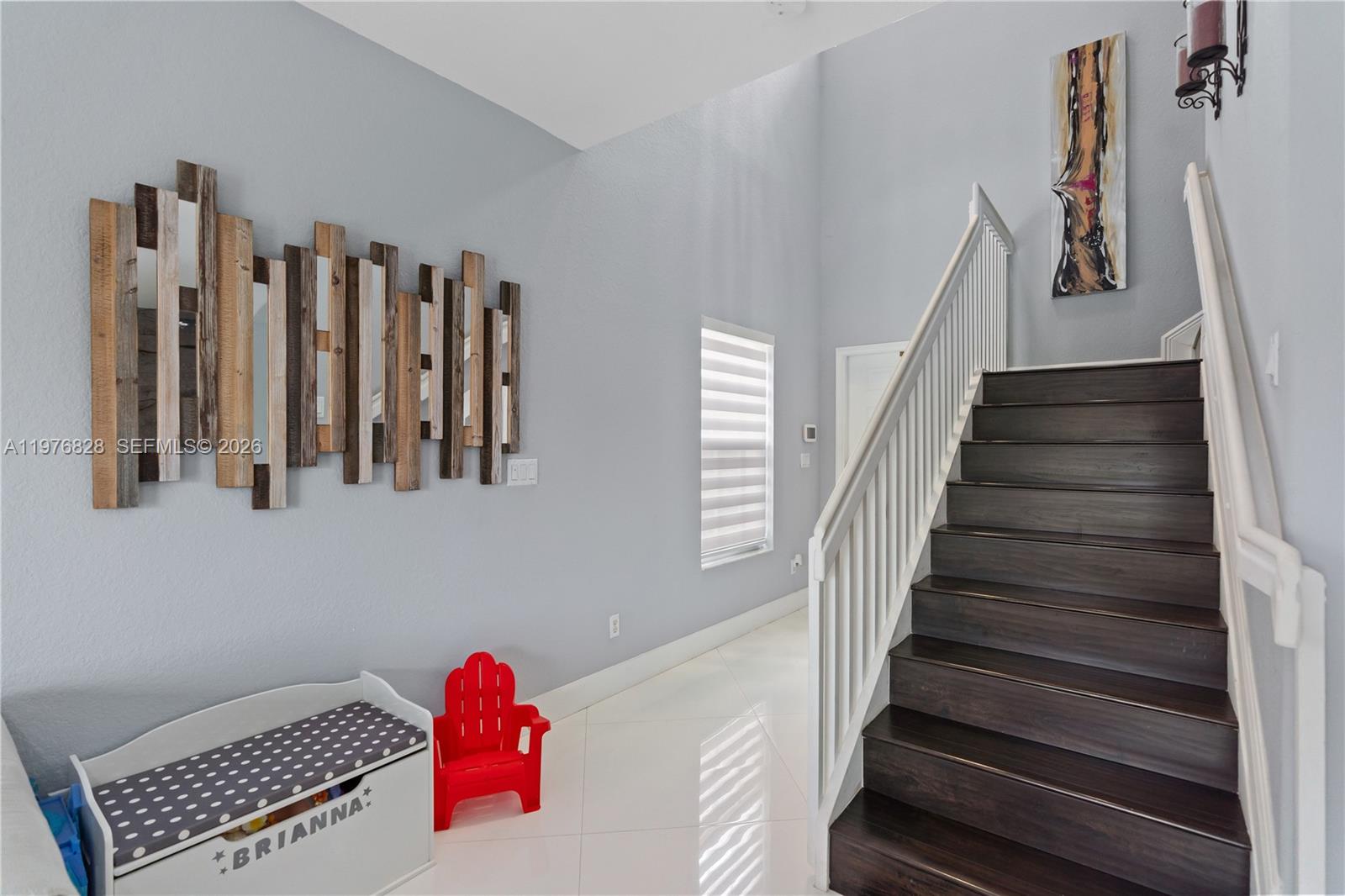 VERONA PALMS - Residential