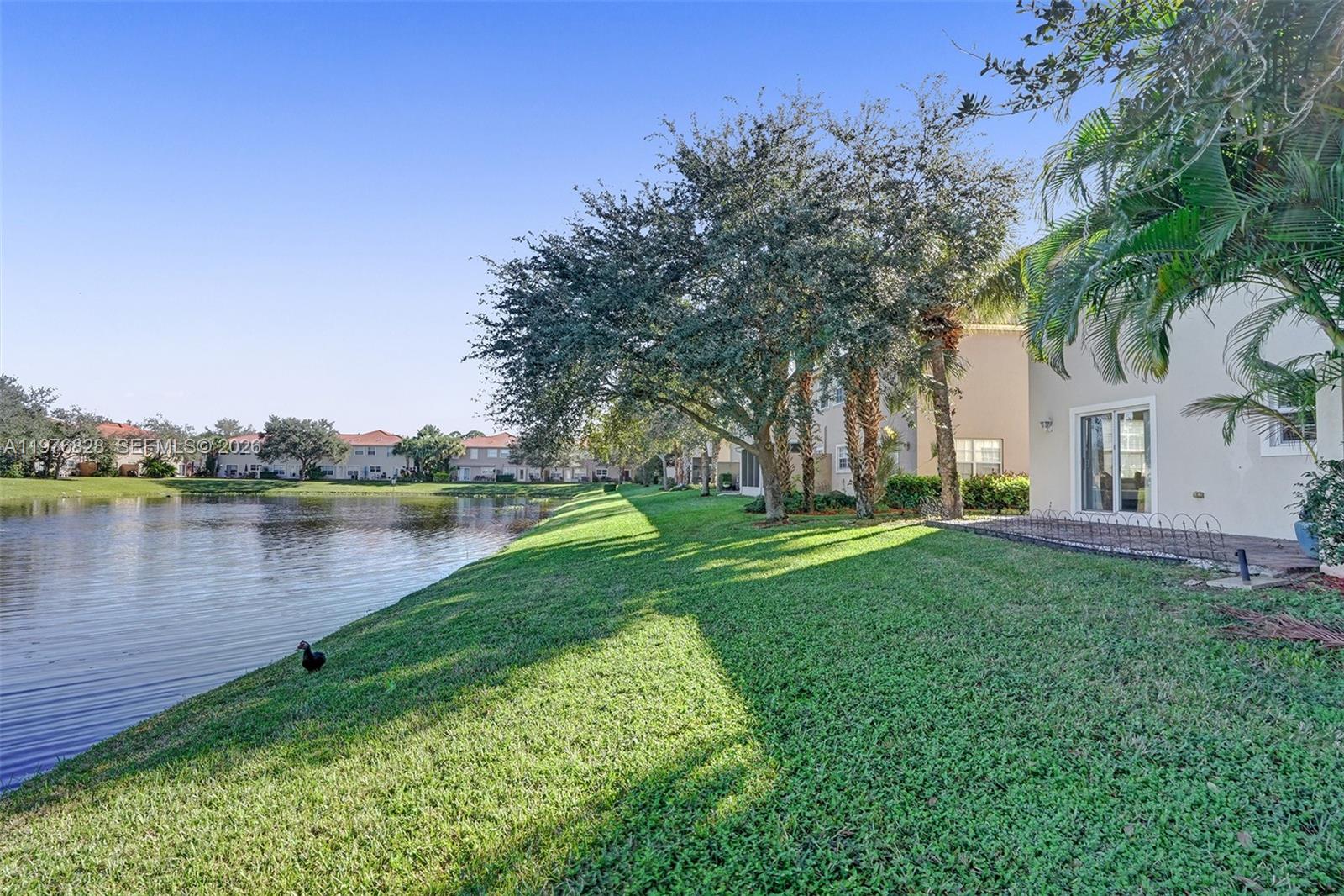 VERONA PALMS - Residential