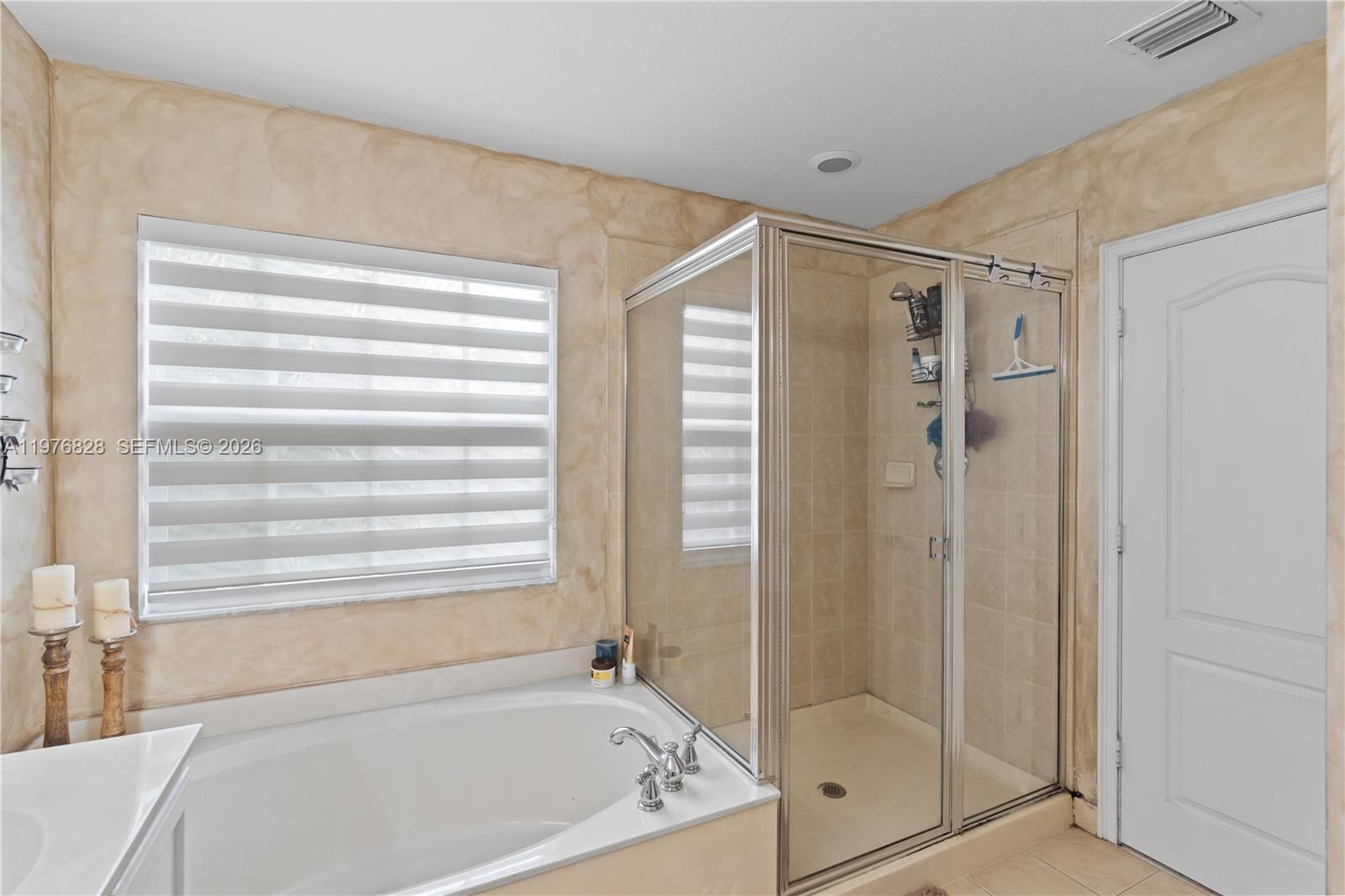 VERONA PALMS - Residential